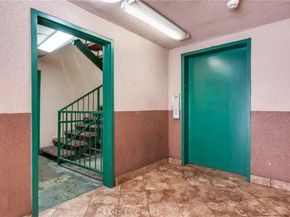 450 E 4th 221, Santa Ana CA 92701