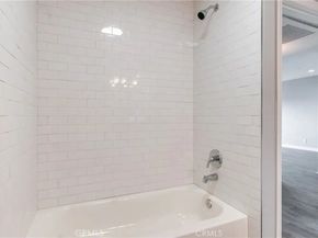 450 E 4th 221, Santa Ana CA 92701