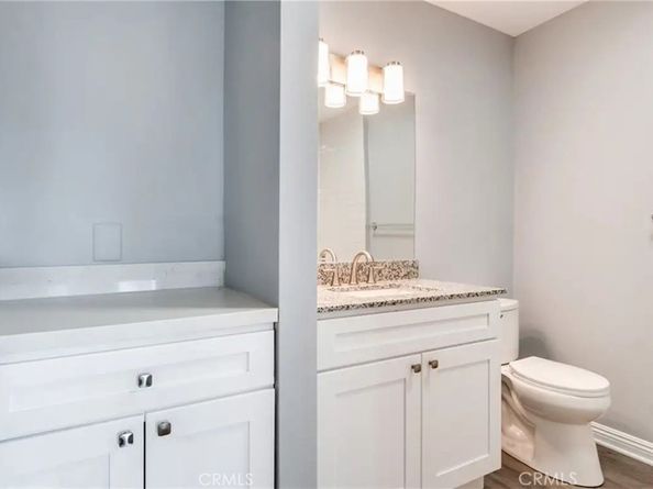 450 E 4th 221, Santa Ana CA 92701