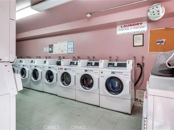 450 E 4th 221, Santa Ana CA 92701