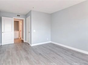 450 E 4th 221, Santa Ana CA 92701