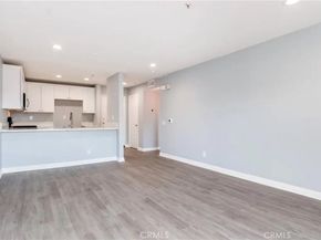 450 E 4th 221, Santa Ana CA 92701