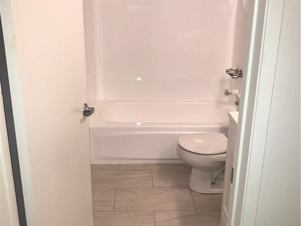 1235 W Pearl Street, Anaheim CA 92801