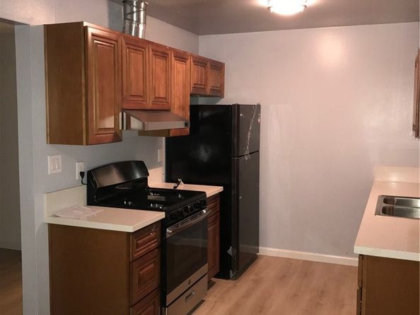 1235 W Pearl Street, Anaheim CA 92801