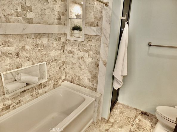 4138 E Mendez Street 311, Long Beach CA 90815