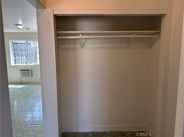 11121 Compton Avenue, Los Angeles CA 90059