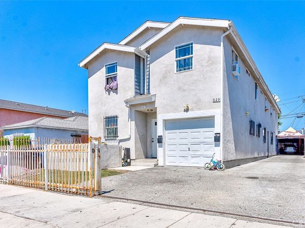 827 E 109th Place, Los Angeles CA 90059