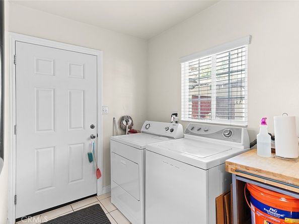 937 S La Verne Avenue, East Los Angeles CA 90022