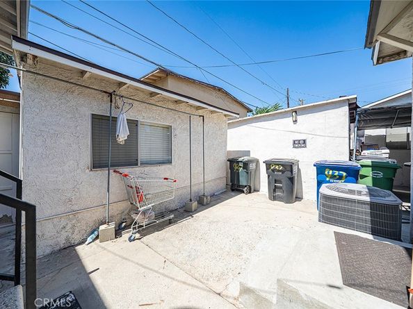 937 S La Verne Avenue, East Los Angeles CA 90022