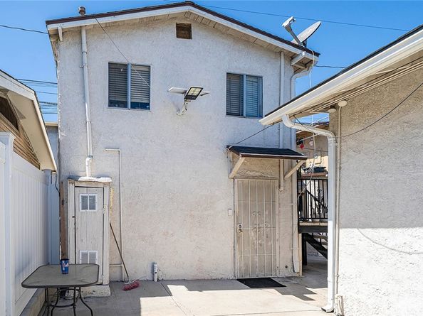 937 S La Verne Avenue, East Los Angeles CA 90022