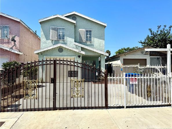 10915 Grape Street, Los Angeles CA 90059