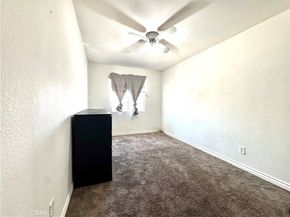 10915 Grape Street, Los Angeles CA 90059