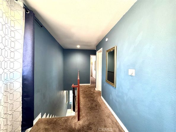 10915 Grape Street, Los Angeles CA 90059