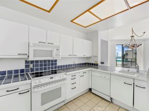 1310 E. Ocean Blvd. 305, Long Beach CA 90802