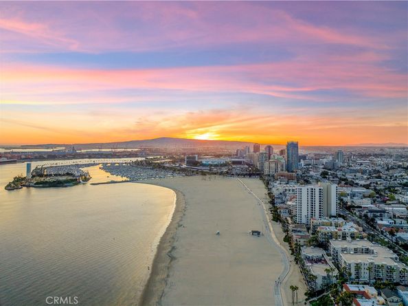 1310 E. Ocean Blvd. 305, Long Beach CA 90802