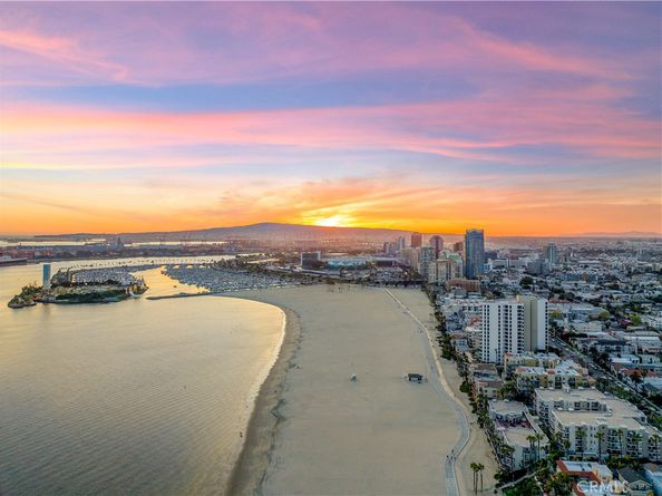 1310 E. Ocean Blvd. 305, Long Beach CA 90802