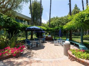 424 N Bellflower 101, Long Beach CA 90814