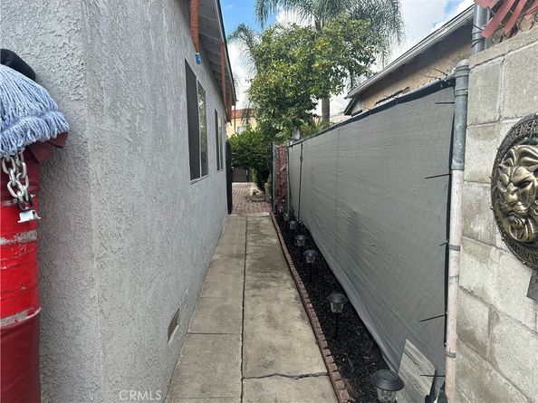 1438 S Woods, East Los Angeles CA 90022
