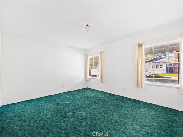 1047 N San Gabriel Avenue, Azusa CA 91702