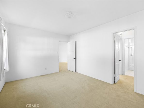 1047 N San Gabriel Avenue, Azusa CA 91702