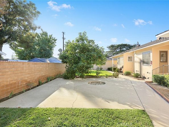 1047 N San Gabriel Avenue, Azusa CA 91702