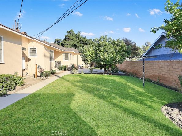 1047 N San Gabriel Avenue, Azusa CA 91702