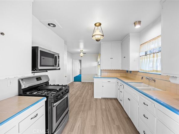 1047 N San Gabriel Avenue, Azusa CA 91702