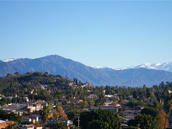 4755 Templeton Street 2117, Los Angeles CA 90032