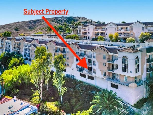 4755 Templeton Street 2117, Los Angeles CA 90032