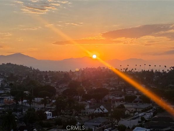 4755 Templeton Street 2117, Los Angeles CA 90032