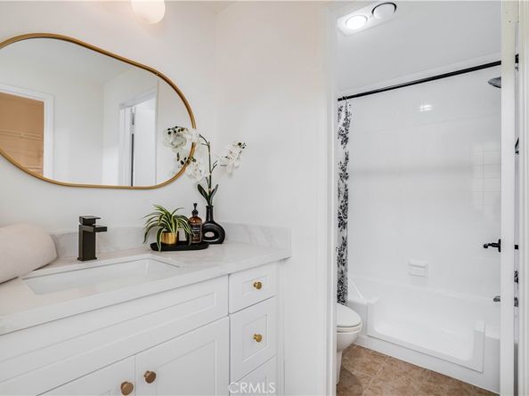 6151 Orange 307, Los Angeles CA 90048