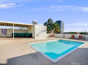 6151 Orange 307, Los Angeles CA 90048