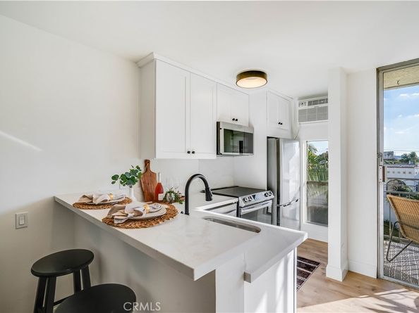 6151 Orange 307, Los Angeles CA 90048