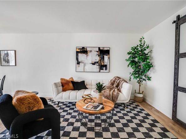 6151 Orange 307, Los Angeles CA 90048