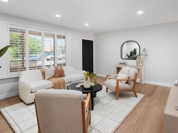 1429 Taylor Avenue, Escondido CA 92027