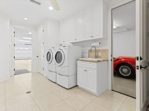 1045 Van Nuys Street, San Diego CA 92109