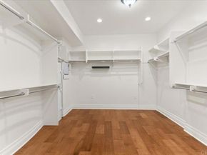 1045 Van Nuys Street, San Diego CA 92109