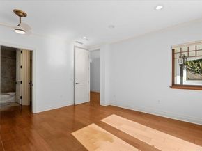 1045 Van Nuys Street, San Diego CA 92109