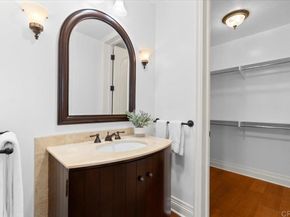 1045 Van Nuys Street, San Diego CA 92109