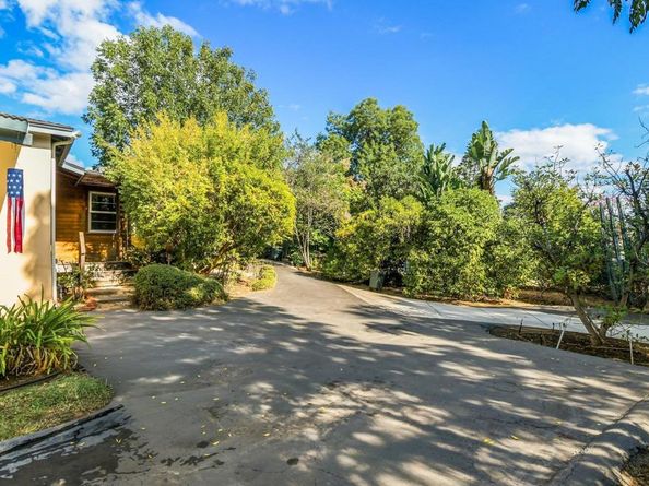 8475 Golden Ridge Road, Lakeside CA 92040