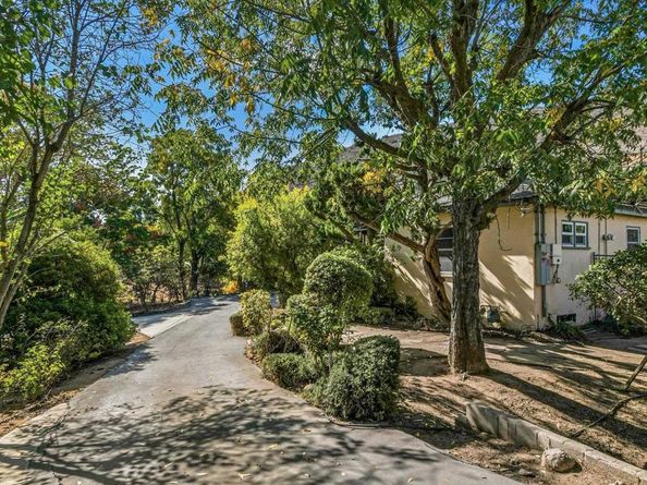 8475 Golden Ridge Road, Lakeside CA 92040