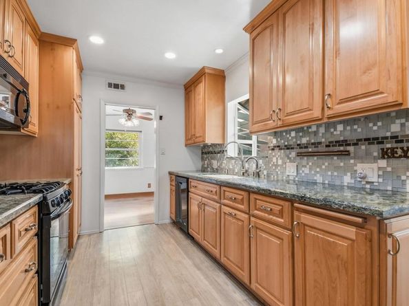 8475 Golden Ridge Road, Lakeside CA 92040