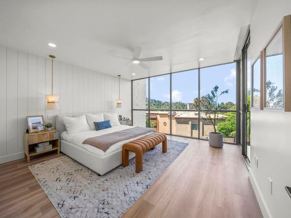 2500 Torrey Pines Rd 305, La Jolla CA 92037