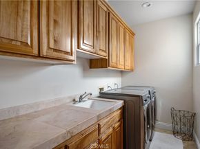 1136 5th Street, Manhattan Beach CA 90266