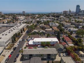 615 Cerritos Avenue, Long Beach CA 90802