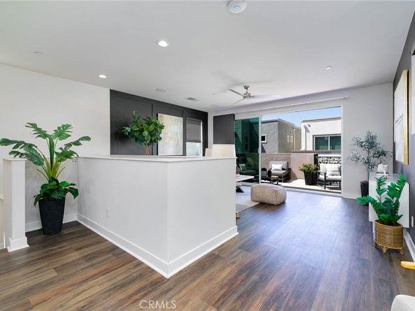 656 Daniel Freeman Circle, Inglewood CA 90301