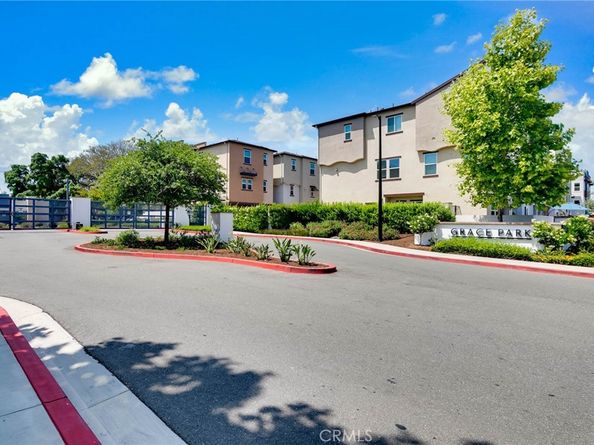 656 Daniel Freeman Circle, Inglewood CA 90301