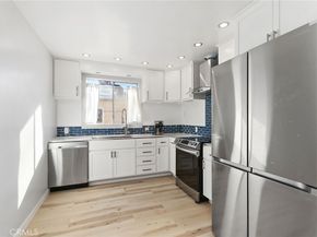 527 Cedar 2E, Long Beach CA 90802