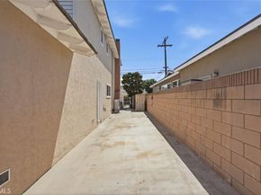 2148 W 230th, Torrance CA 90501