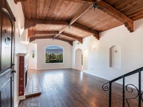 3702 Arbolada Road, Los Feliz CA 90027